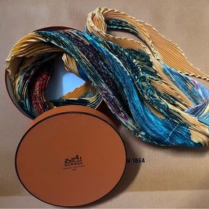 Preloved Pleat Hermes scarf